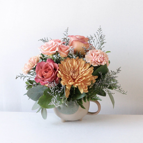 Caramel Macchiato Flower Arrangement